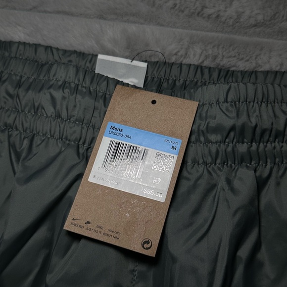 *NWT* Nike Windrunner Woven Lined Pants - Picture 9 of 11